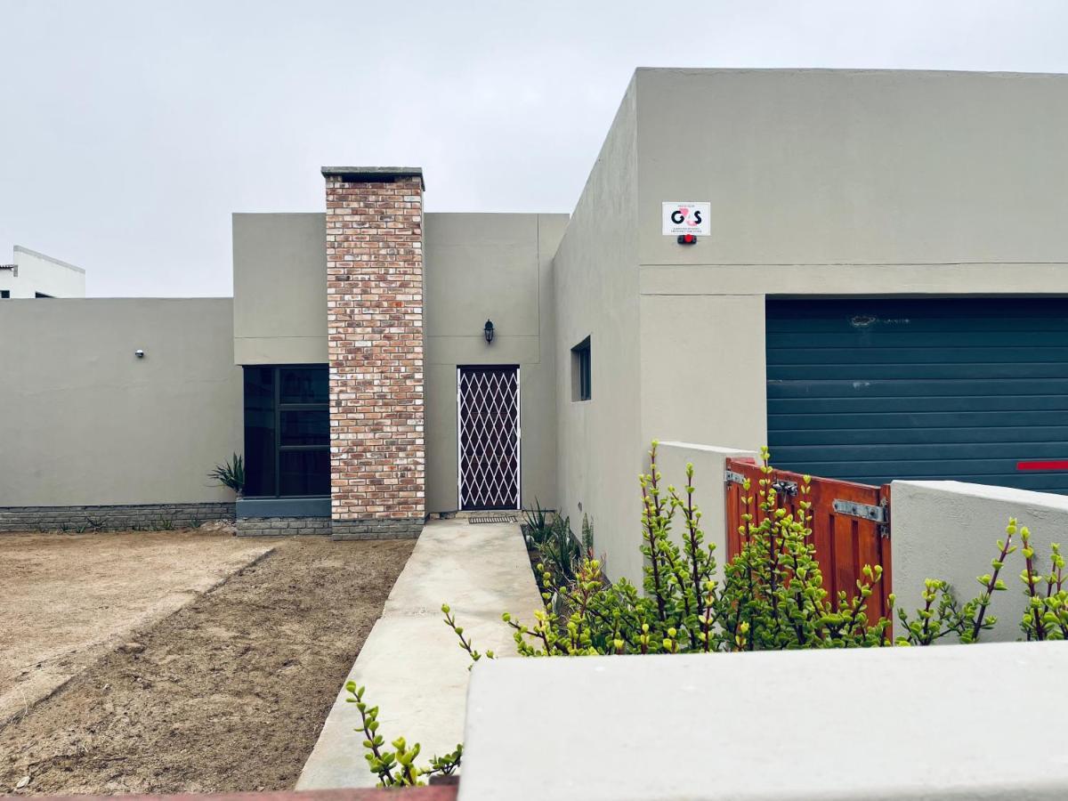 Appartement Otis Self Catering à Walvis Bay Extérieur photo